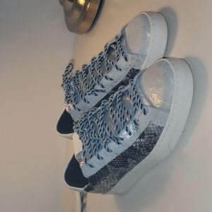 Like new P448 sneakers
